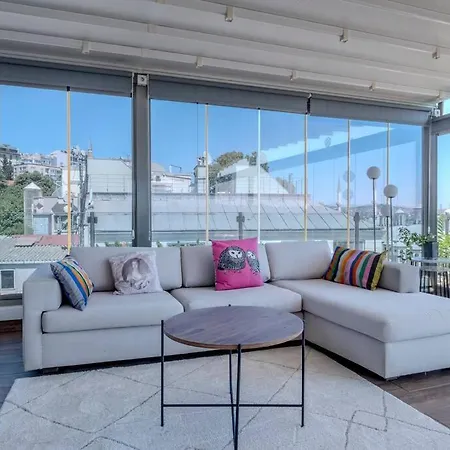Wonder Terrace With 360 Bosphorus View *